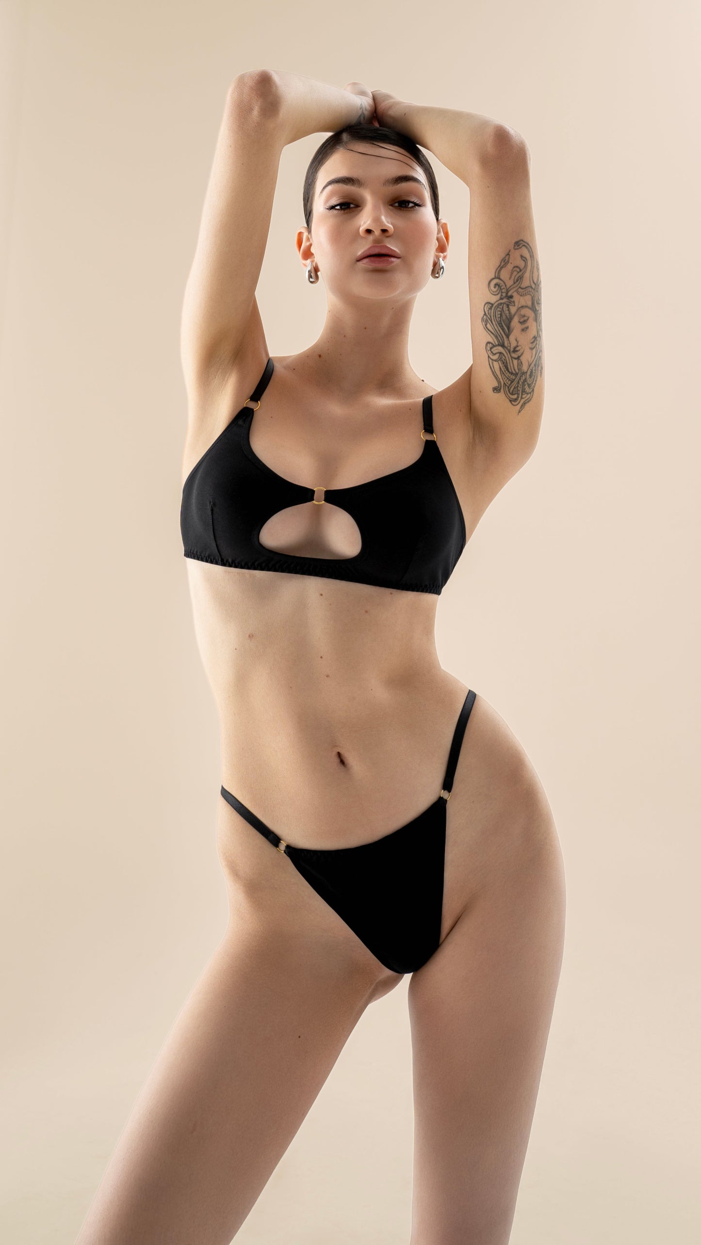More Vaimere set