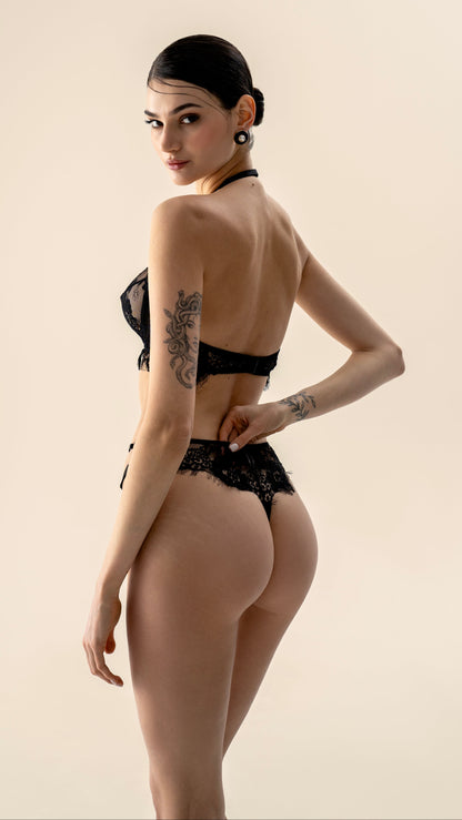 Twilicale thongs